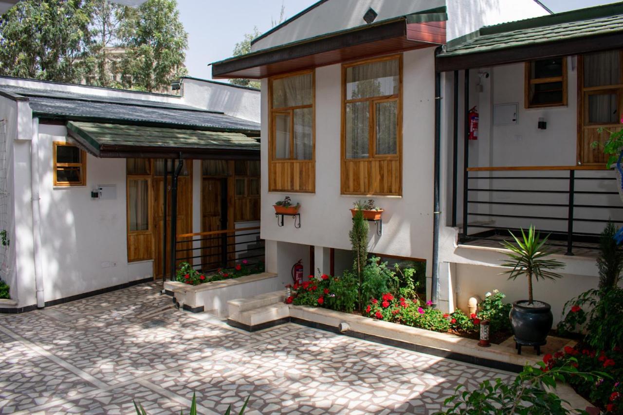 Choice Guest House 2 Addis Abeba Buitenkant foto
